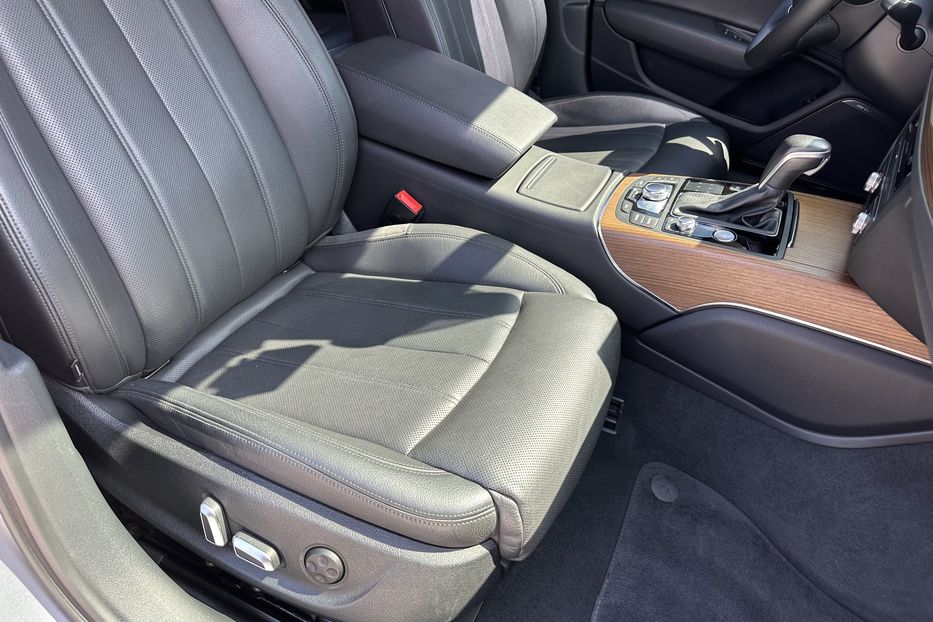Продам Audi A6 3.0 TDI QUATTRO 2015 года в Киеве