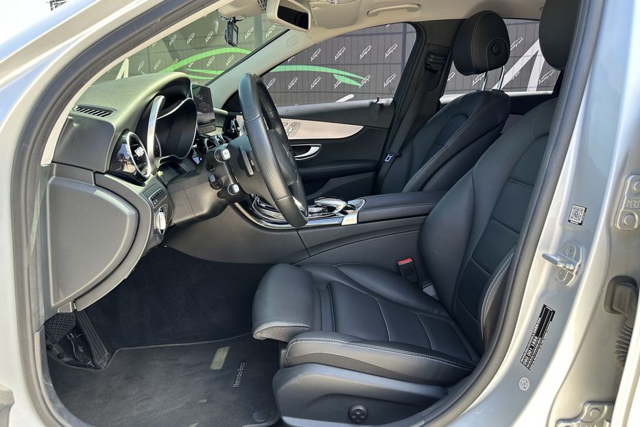 Продам Mercedes-Benz C-Class 220d 4matic 2016 года в Киеве
