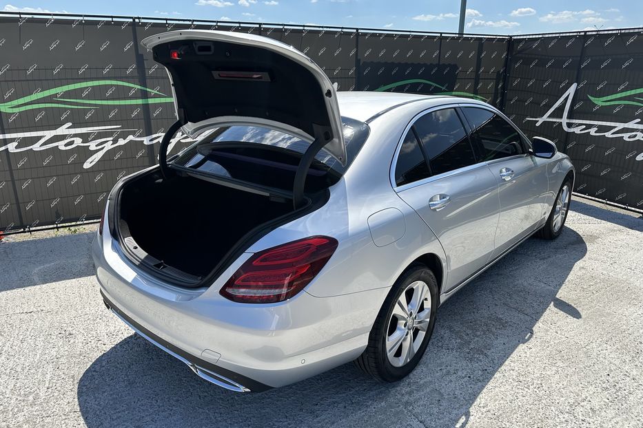 Продам Mercedes-Benz C-Class 220d 4matic 2016 года в Киеве