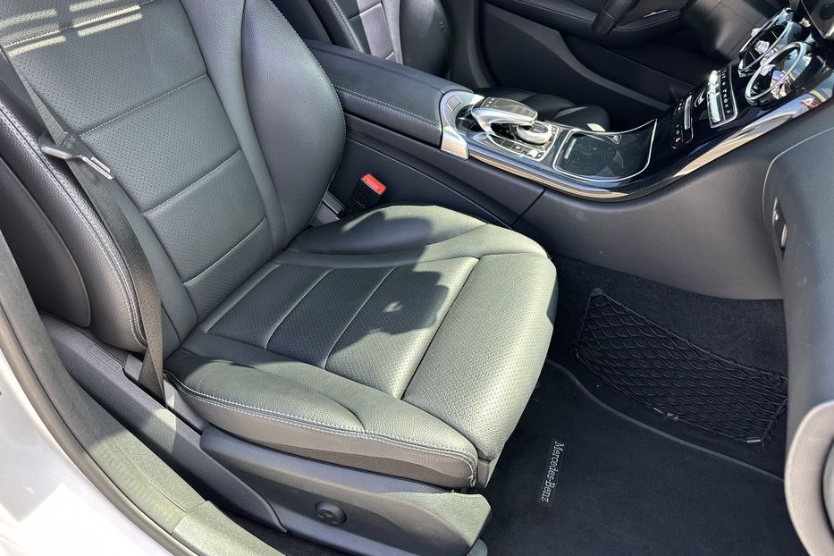 Продам Mercedes-Benz C-Class 220d 4matic 2016 года в Киеве