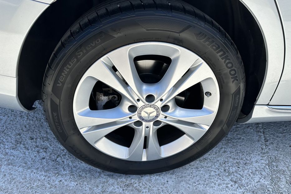 Продам Mercedes-Benz C-Class 220d 4matic 2016 года в Киеве