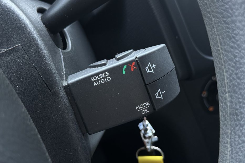 Продам Renault Logan COMIS  2016 года в г. Умань, Черкасская область