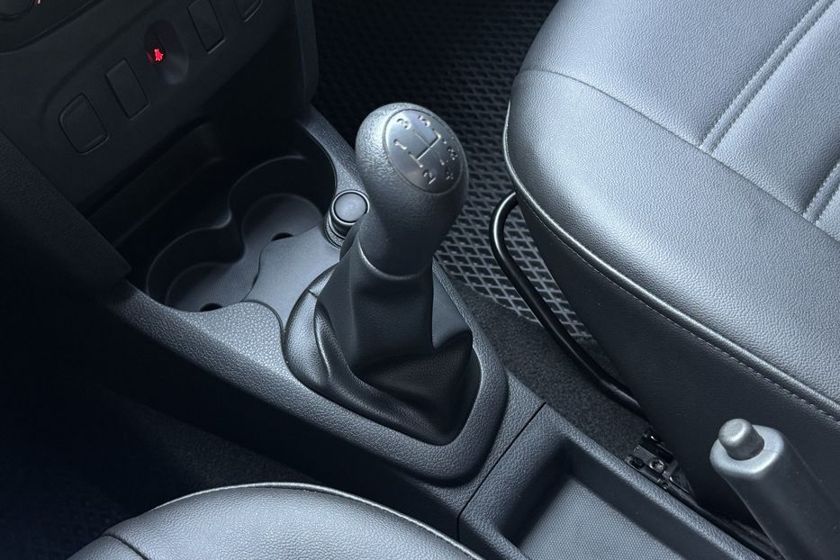 Продам Renault Logan COMIS  2016 года в г. Умань, Черкасская область