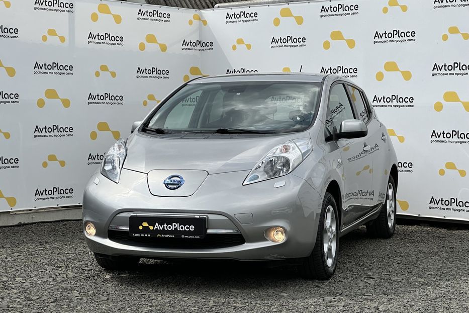Продам Nissan Leaf 24 квт 2014 года в Луцке