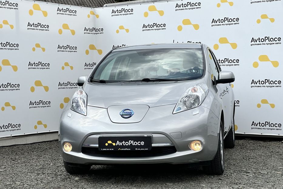 Продам Nissan Leaf 24 квт 2014 года в Луцке
