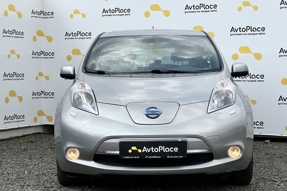 Продам Nissan Leaf 24 квт 2014 года в Луцке