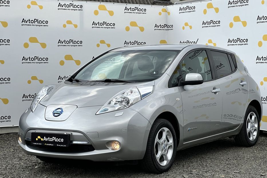 Продам Nissan Leaf 24 квт 2014 года в Луцке