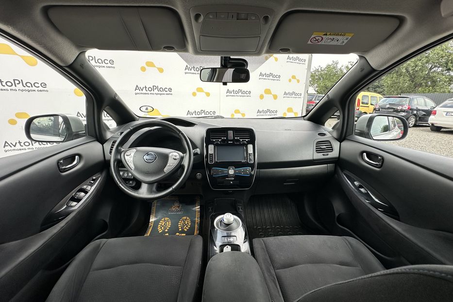 Продам Nissan Leaf 24 квт 2014 года в Луцке