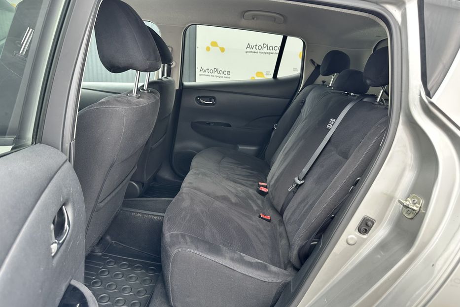 Продам Nissan Leaf 24 квт 2014 года в Луцке