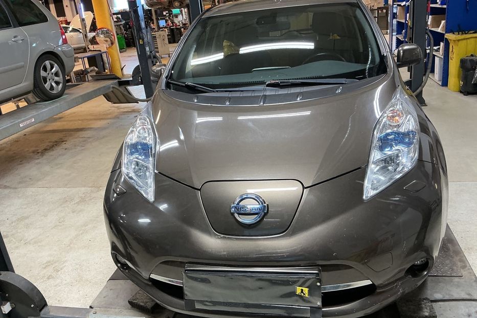 Продам Nissan Leaf 2017 года в Луцке