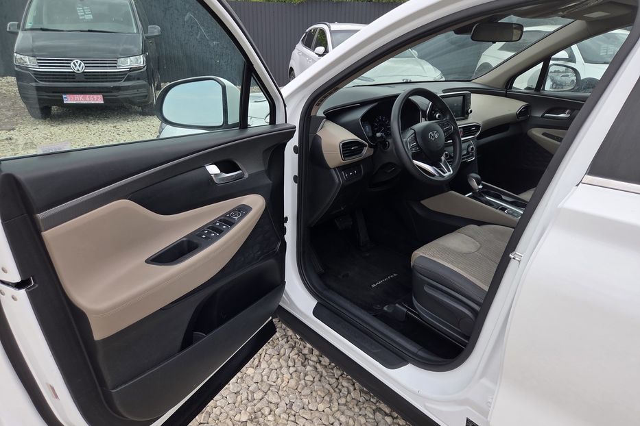 Продам Hyundai Santa FE авто у Львові 2020 года в Львове