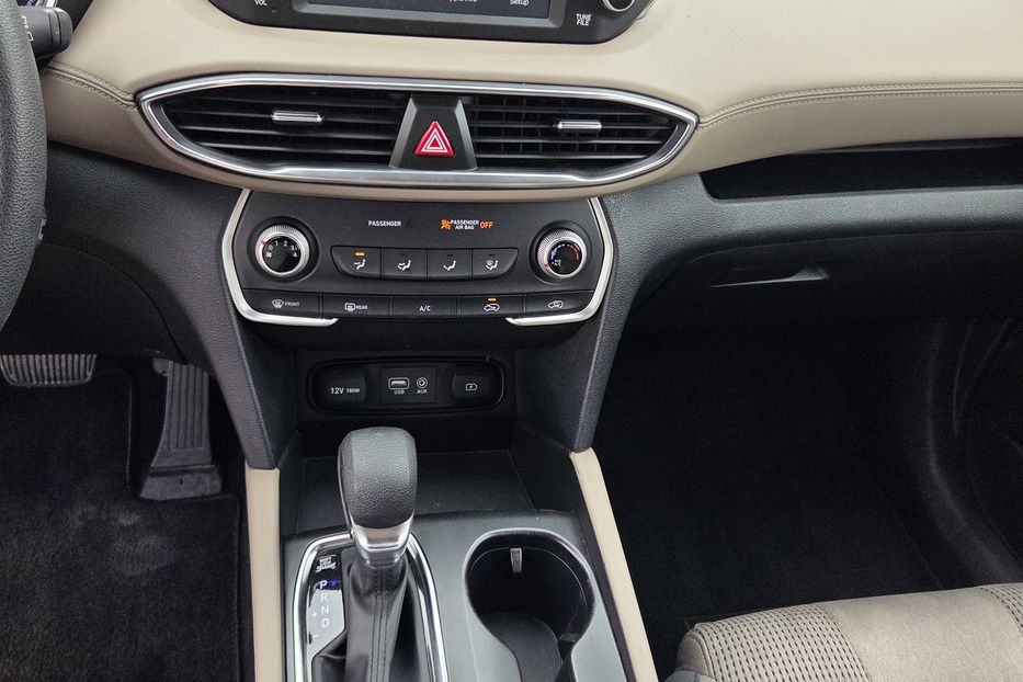 Продам Hyundai Santa FE авто у Львові 2020 года в Львове