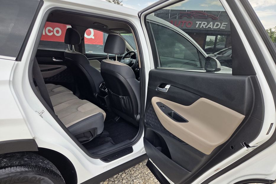 Продам Hyundai Santa FE авто у Львові 2020 года в Львове