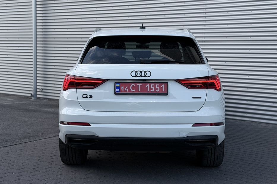 Продам Audi Q3 Quattro  авто в Рівному 2019 года в Ровно