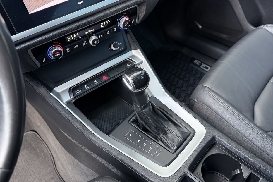 Продам Audi Q3 Quattro  авто в Рівному 2019 года в Ровно