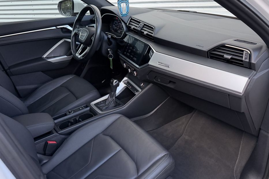 Продам Audi Q3 Quattro  авто в Рівному 2019 года в Ровно