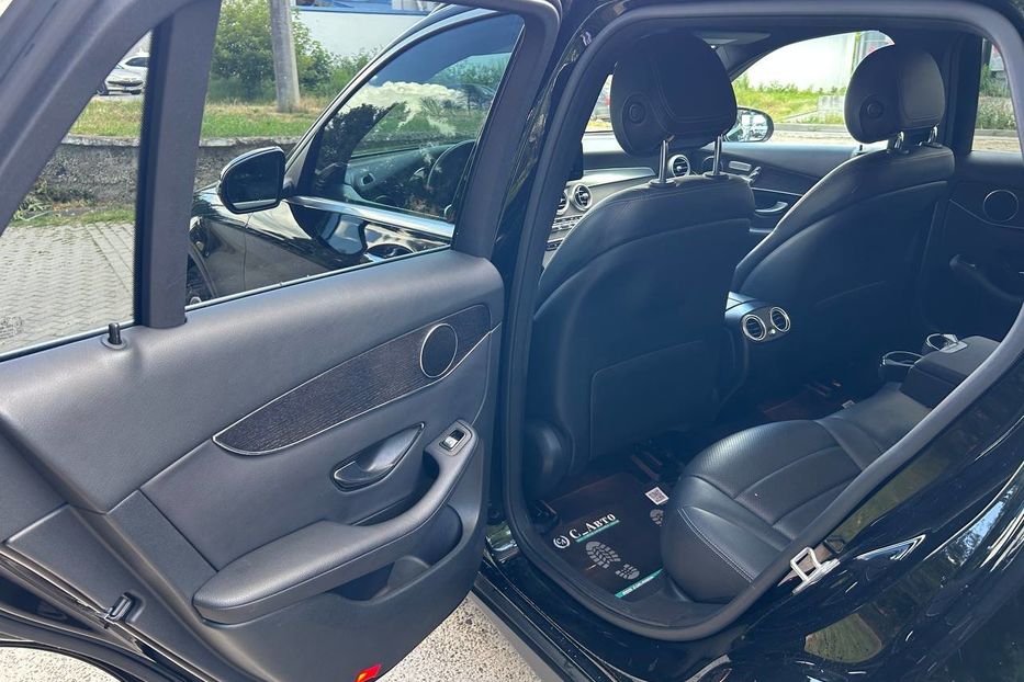 Продам Mercedes-Benz GLC-Class 2020 года в Черновцах
