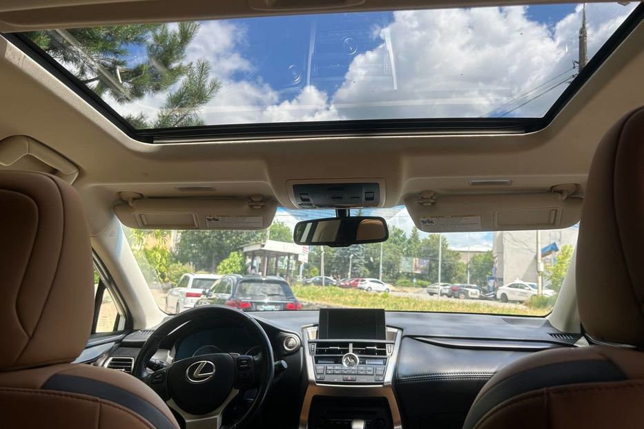 Продам Lexus NX 200 2017 года в Черновцах