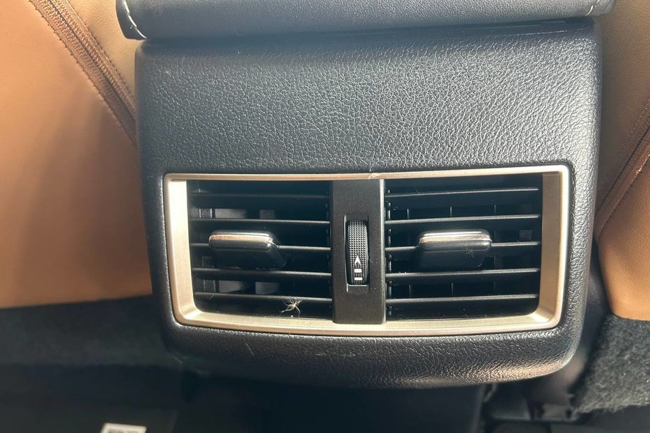 Продам Lexus NX 200 2017 года в Черновцах