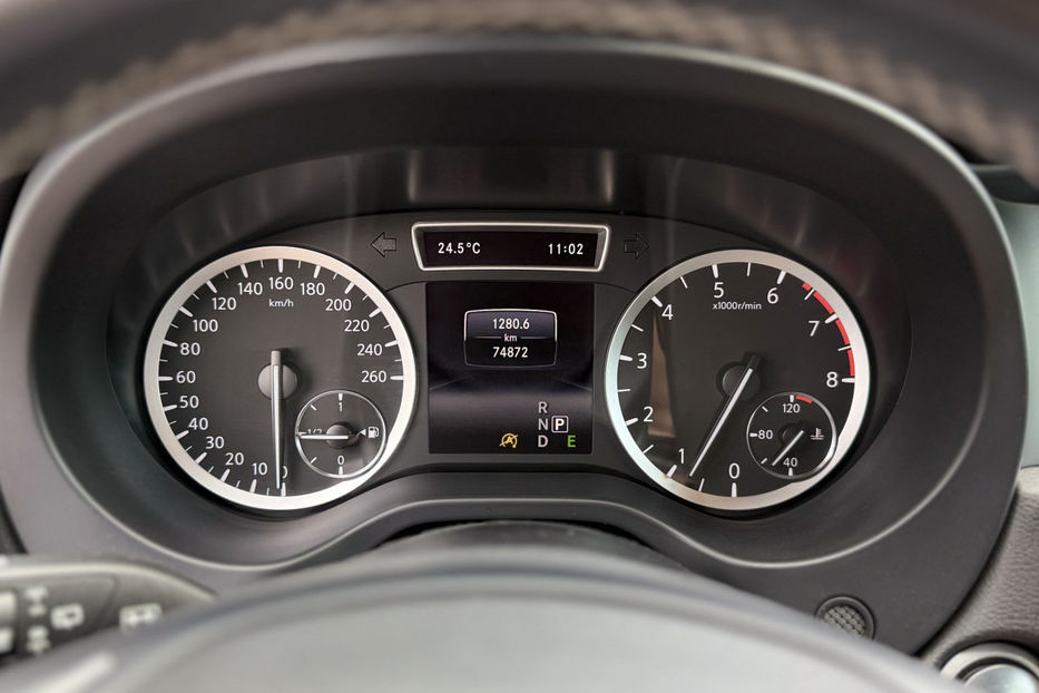 Продам Infiniti Q30 2.0 AT (211к.с.) AWD   2017 года в Киеве