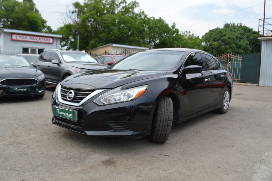 Продам Nissan Altima 2016 года в Одессе