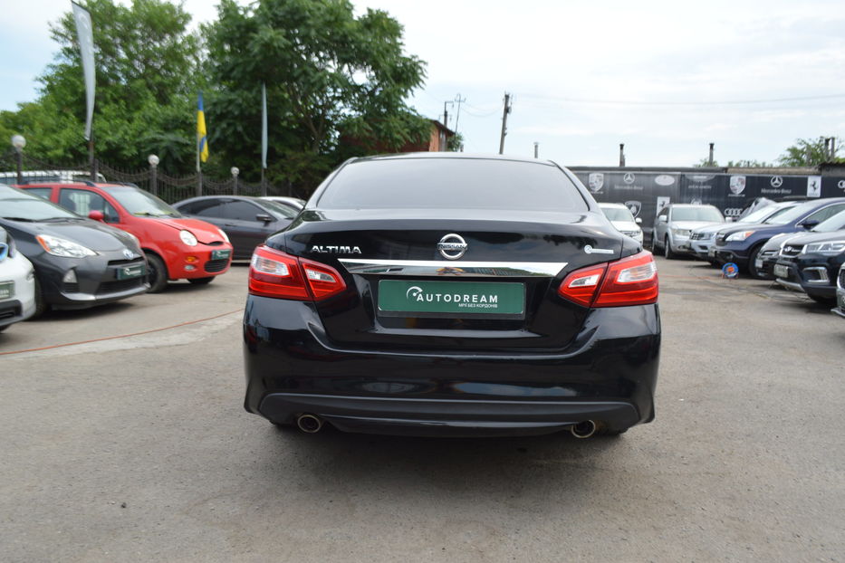 Продам Nissan Altima 2016 года в Одессе