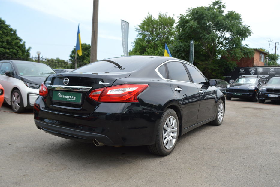 Продам Nissan Altima 2016 года в Одессе