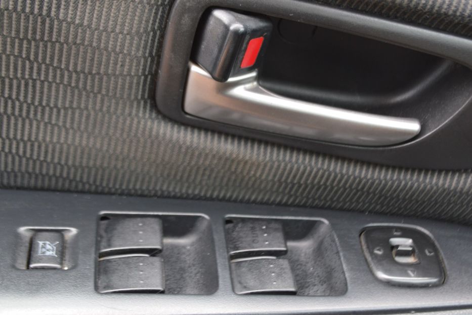 Продам Mazda 3 2007 года в Одессе