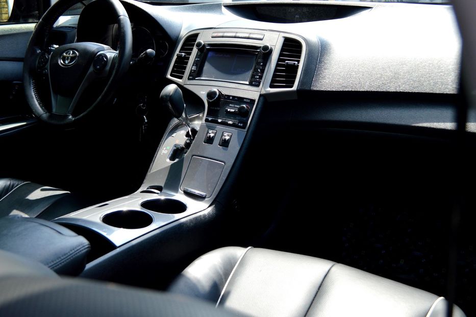Продам Toyota Venza 2014 года в Одессе