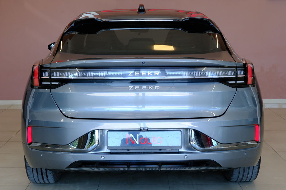 Продам BYD E6 ZEEKR 001 2022 года в Одессе