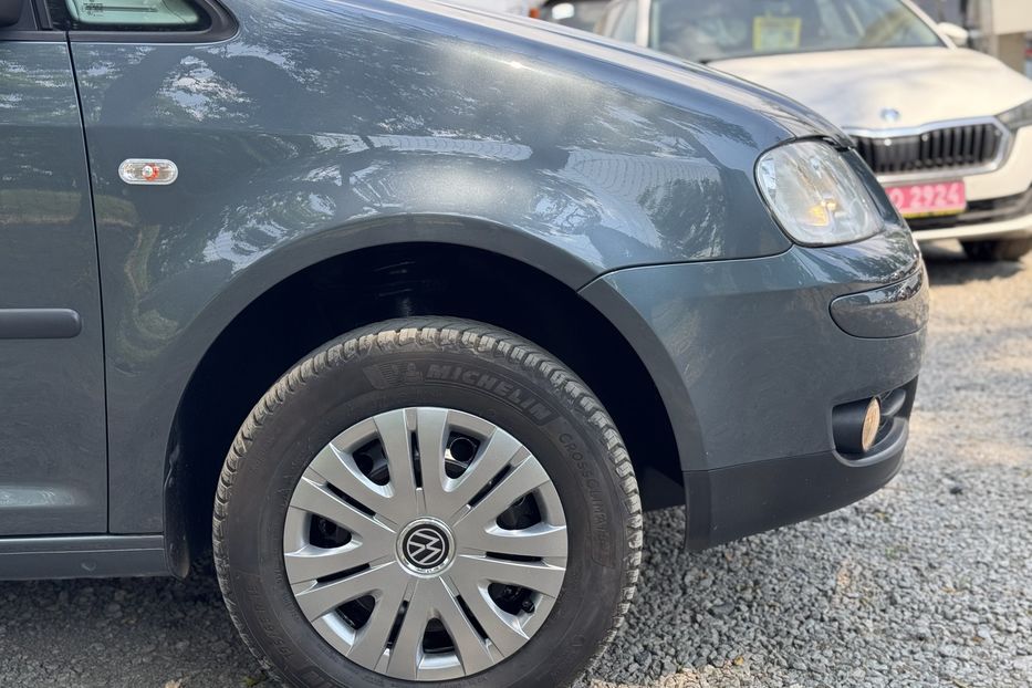 Продам Volkswagen Caddy пасс. COMIS  2009 года в г. Умань, Черкасская область