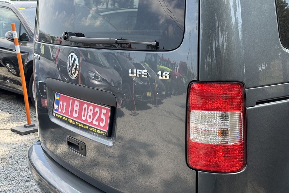 Продам Volkswagen Caddy пасс. COMIS  2009 года в г. Умань, Черкасская область
