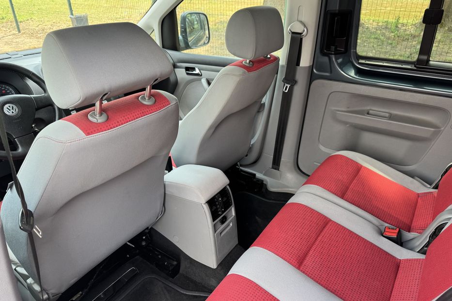 Продам Volkswagen Caddy пасс. COMIS  2009 года в г. Умань, Черкасская область