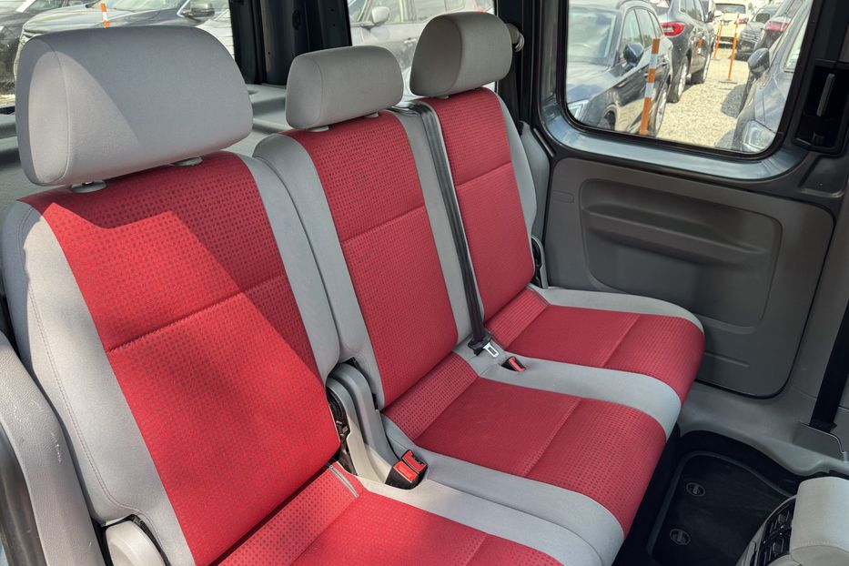 Продам Volkswagen Caddy пасс. COMIS  2009 года в г. Умань, Черкасская область