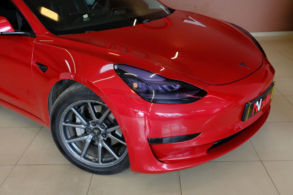 Продам Tesla Model 3 2019 года в Одессе