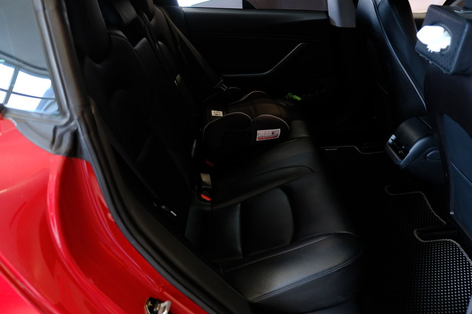 Продам Tesla Model 3 2019 года в Одессе