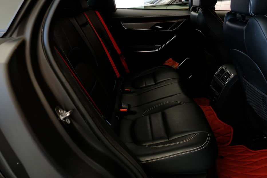 Продам Jaguar F-Pace 2021 года в Одессе