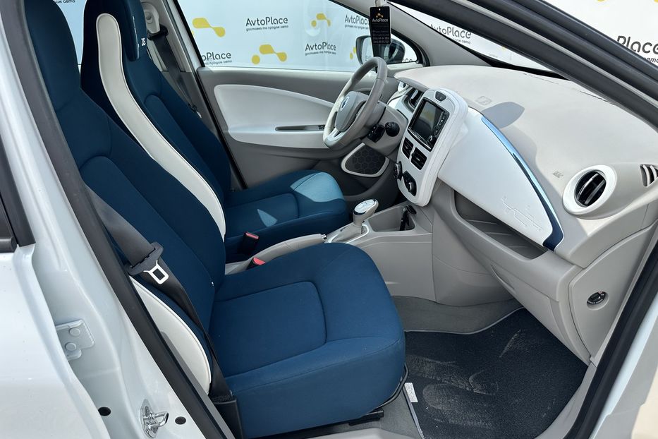 Продам Renault Zoe 2013 года в Луцке