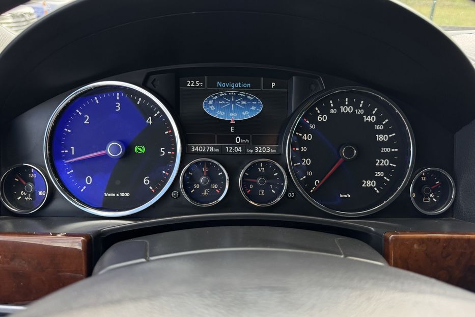 Продам Volkswagen Touareg COMIS  2008 года в г. Умань, Черкасская область