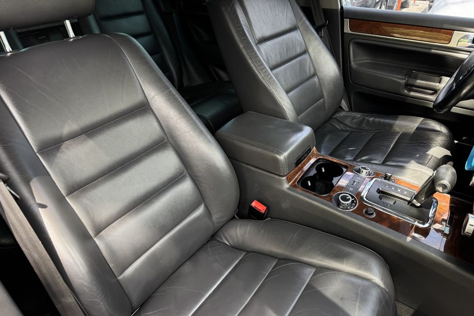 Продам Volkswagen Touareg COMIS  2008 года в г. Умань, Черкасская область