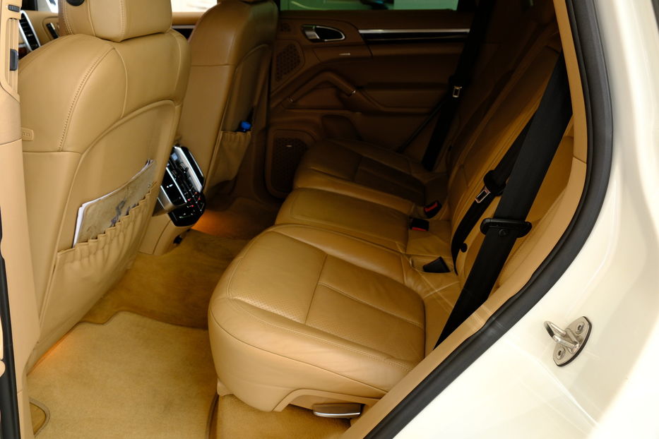 Продам Porsche Cayenne 2011 года в Одессе