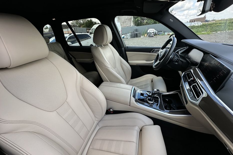 Продам BMW X5 M 2022 года в Луцке