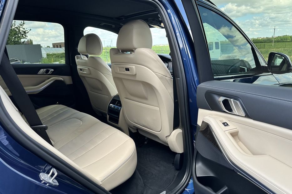 Продам BMW X5 M 2022 года в Луцке