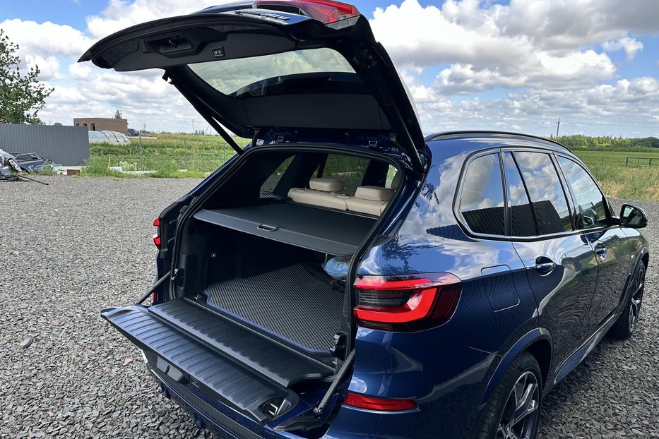 Продам BMW X5 M 2022 года в Луцке