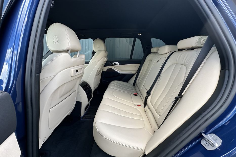 Продам BMW X5 M 2022 года в Луцке
