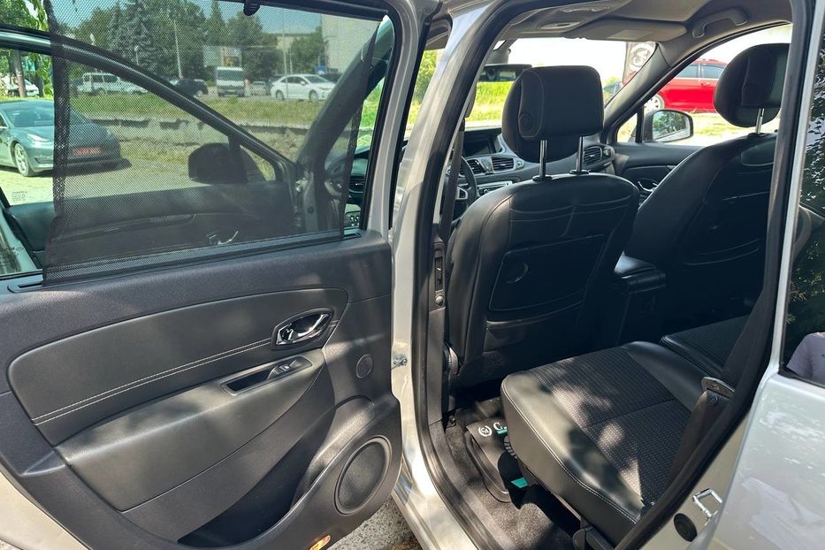 Продам Renault Scenic Grand 2012 года в Черновцах