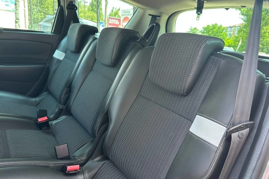 Продам Renault Scenic Grand 2012 года в Черновцах