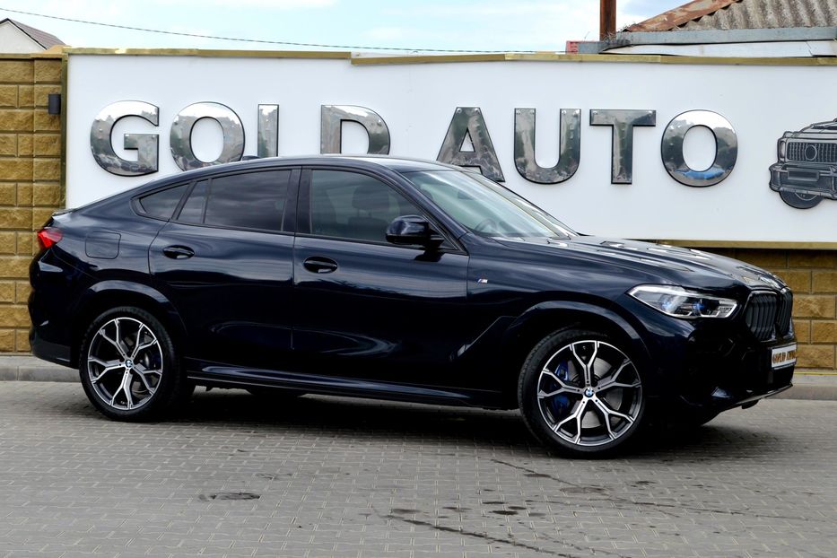 Продам BMW X6 M50i 2022 года в Одессе