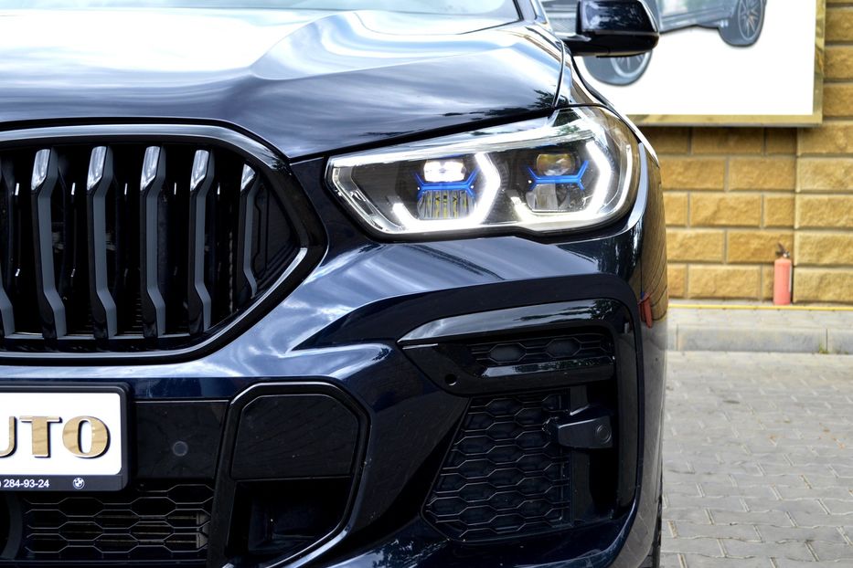 Продам BMW X6 M50i 2022 года в Одессе