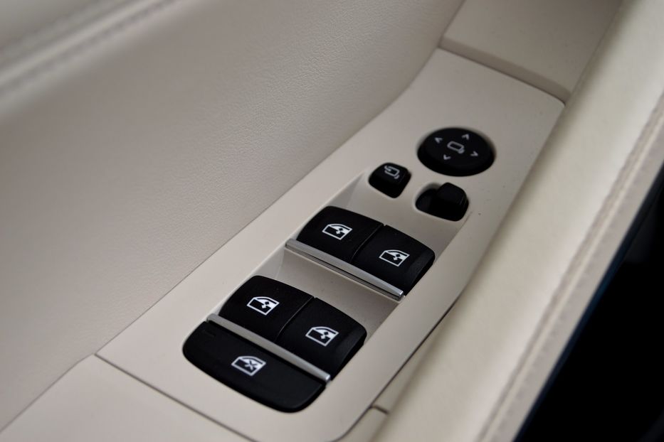 Продам BMW X6 M50i 2022 года в Одессе